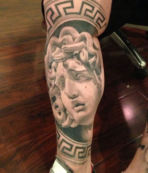 tatuaje medusa versace|african medusa tattoo.